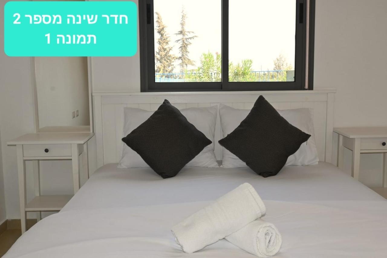 מטולה מול חרמון Metula Exterior foto