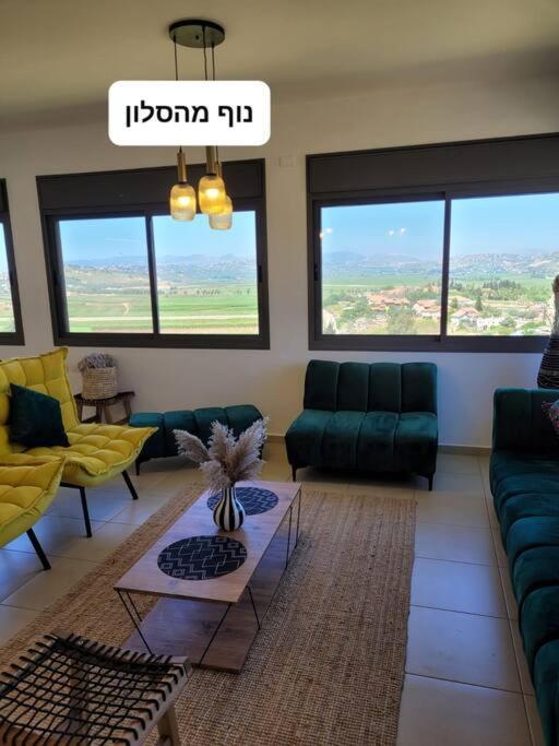 מטולה מול חרמון Metula Exterior foto